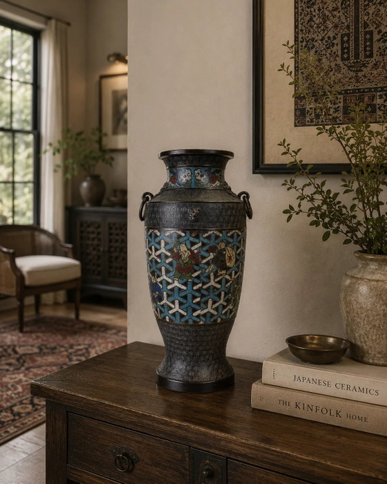 Vase Cloisonné japonais ancien Meiji – Les Huit Immortels – c. 1910 – 1.8 kg – Bronze, Copper (photo 9 of 9)