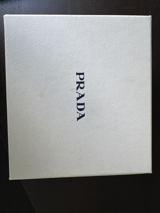 Prada Saffiano Lux Mini Bauletto BL0705 – Schwarz/Nero – Komplettset – Clutches, Calfskin (photo 4 of 12)