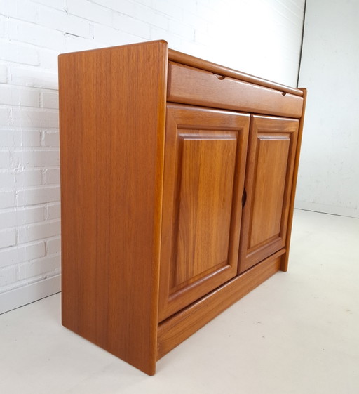 Vintage teak sideboard, Danish design, 60s/70s