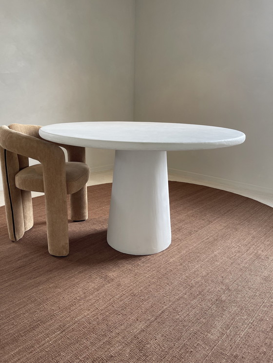 Image 1 of MORTEX table ronde - nouveau - 120 x 120 cm
