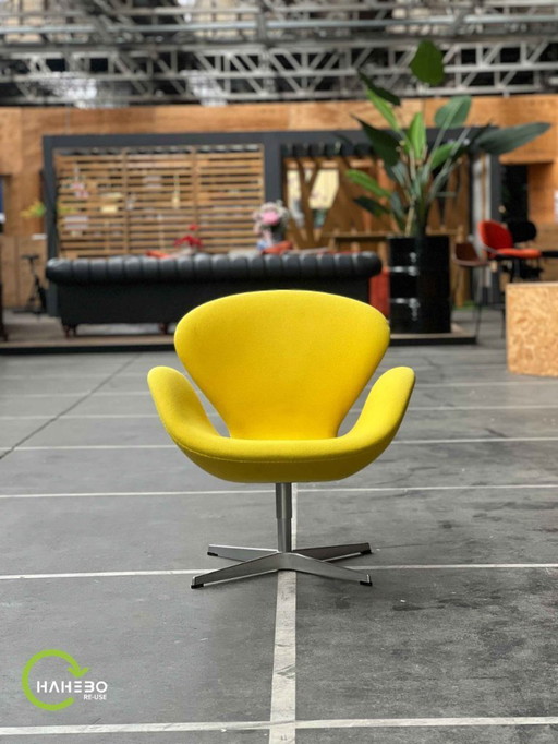 Fritz Hansen Swan Chair