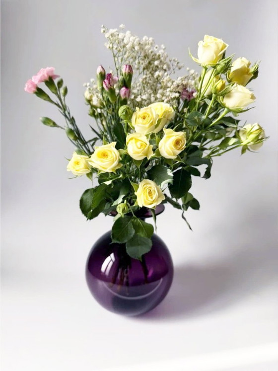 Image 1 of Finnish Design – Nanny Still Purple Saturnus Vase for Riihimäen Lasi OY