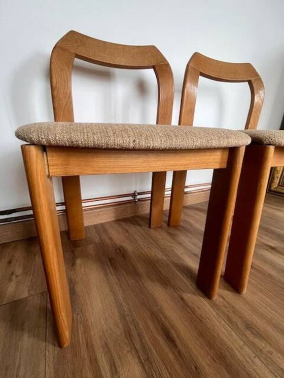 Image 1 of 2 Holzstühle