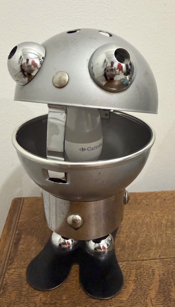 Image 1 of ZELDZAME LAMPE DE BUREAU VINTAGE PETIT ROBOT PAR SATCO C. 1960/1970.