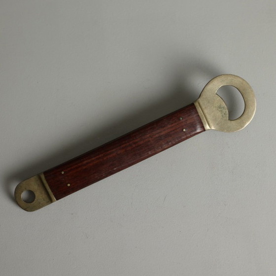 Grande apribottiglie Mid-Century in ottone e palissandro, Europa, anni '60 – Oggetti decorativi, Brass, Wood (photo 4 of 12)