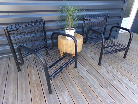 Image 1 of Coppia di poltrone nere in "rete metallica".