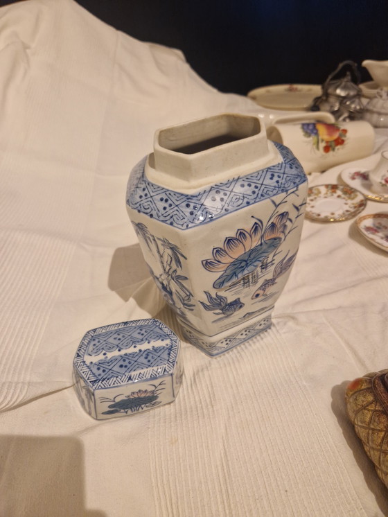 Image 1 of Vecchia brocca o pentola di ceramica