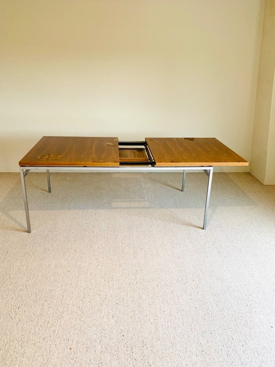 Image 1 of Vintage extendable dining table