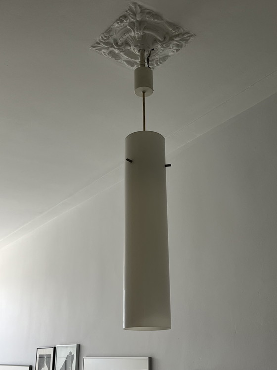 Image 1 of plafonnier cylindrique en verre opale