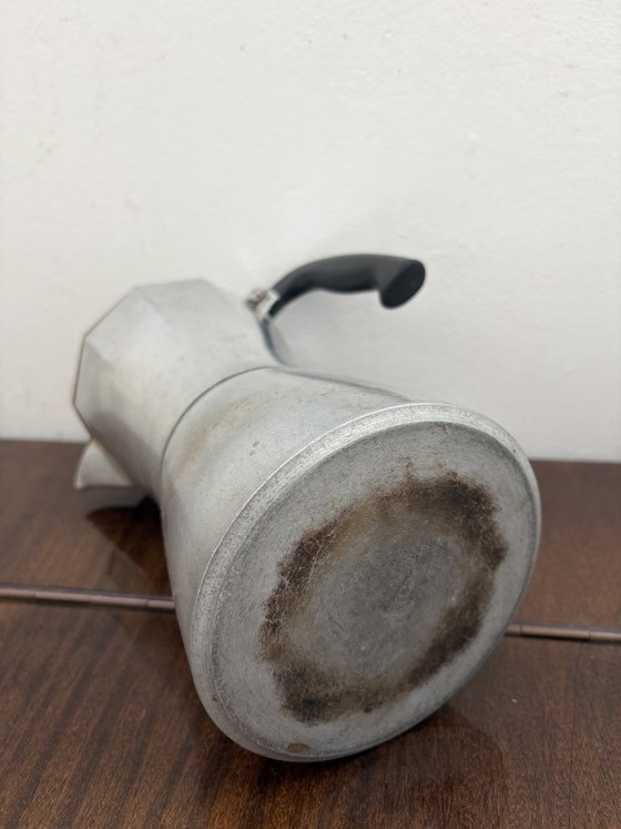 Grote vintage Italiaanse aluminium percolator – Keukenaccessoires, Kunststof (photo 6 of 10)