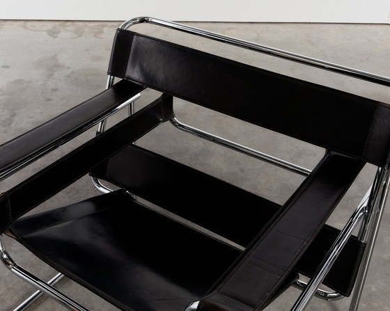 Image 1 of Sedia originale di Wassily - edizione Fasem - timbrata