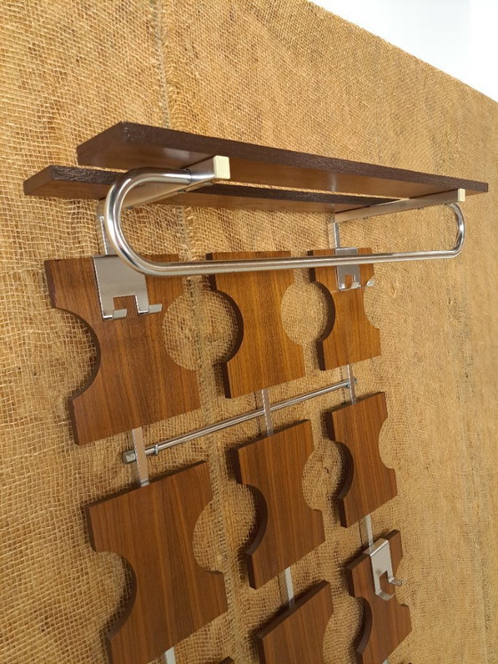 Image 1 of Porte-manteau mural en teck avec crochets chromés, n° 20
