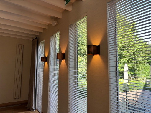 Wandlamp BEGA koper