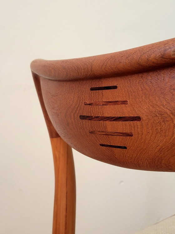 Set of 2 Johannes Andersen Dining chairs for Uldum Møbelfabrik – Wood, Vintage (photo 8 of 11)