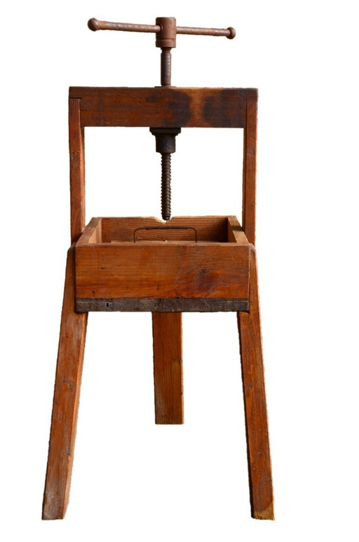 Antique juice press 33x51x80cm
