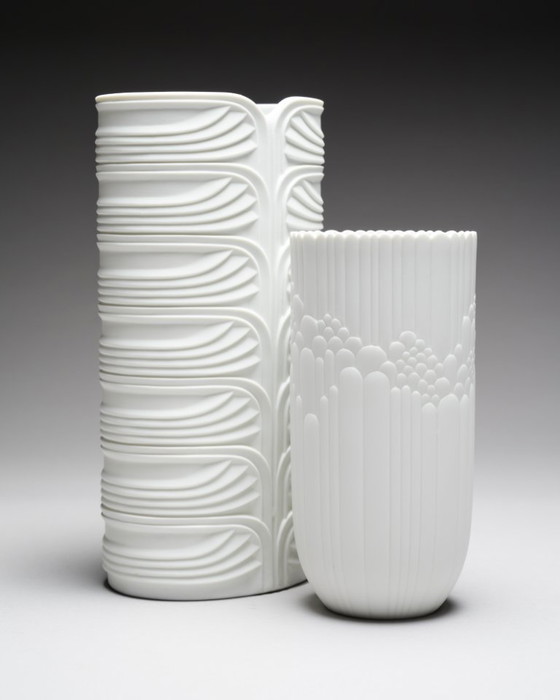 Image 1 of Coppia di vasi in porcellana biscuit bianca di Rosemonde Nairac per Rosenthal Germania