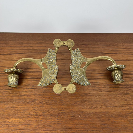 Image 1 of Wandkerzenhalter aus antikem Messing - Art Deco Doppelarm-Wandleuchte