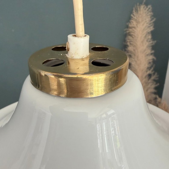 Original vintage pendant lamp – Glass (photo 3 of 12)