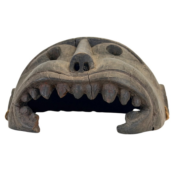 Antigua Máscara Chamánica Nepalí con Dientes – Middle Hills – ca. 1880–1920 – Esculturas, Wood (photo 3 of 6)