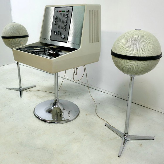 Image 1 of Rosita Commander Luxus 70s incluye altavoces Audiorama 7000