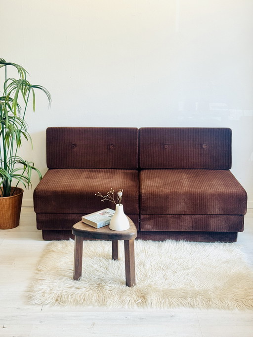 Vintage sofa / sofa bed 1970s brown rib
