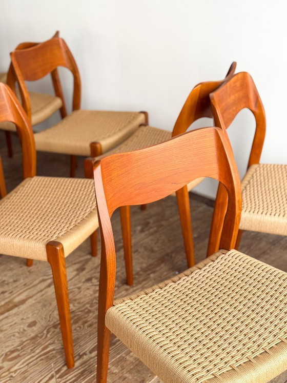 Image 1 of Set van 10 teakhouten eetkamerstoelen van Niels O. Møller voor J.L. Moller, model 71