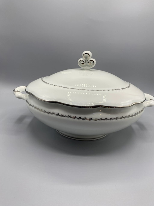 SEP France Sélection Covered Porcelain Vegetable Dish – Silver Frieze Decor – decoratieve objecten, Mid Century Modern
