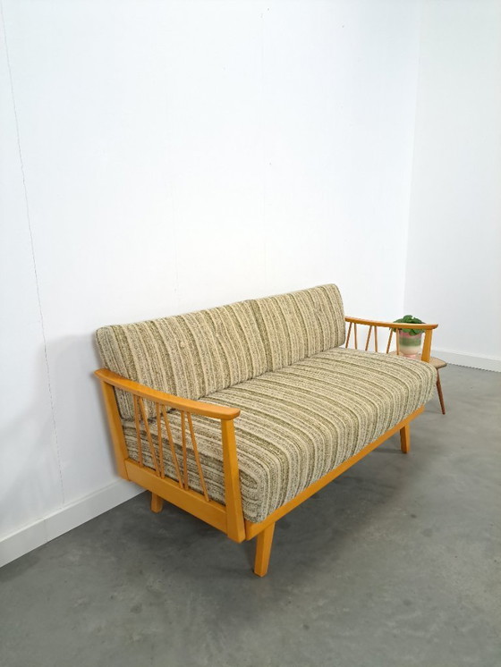 Image 1 of Divano letto estensibile con cuscini, divano