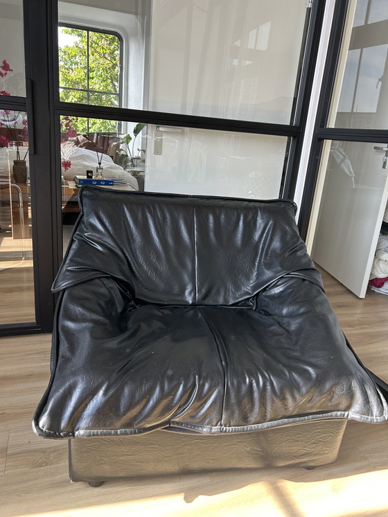 Image 1 of Mooie zwart leren fauteuil