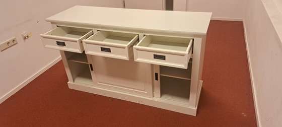 Image 1 of Weißes Sideboard/TV-Möbel aus Holz | 3 Schubladen & Schiebetüren