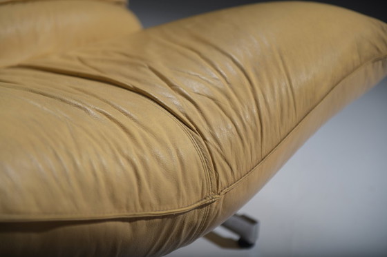 Image 1 of Sehr seltener Canestrari-Loungesessel und Ottomane aus Leder – Vittorio Varo – Canestrari