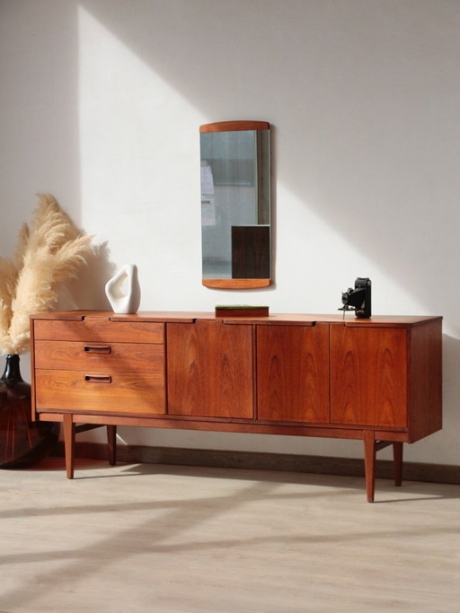 Nathan Teak-Sideboard (1960er Jahre) – Restauriertes englisches Design