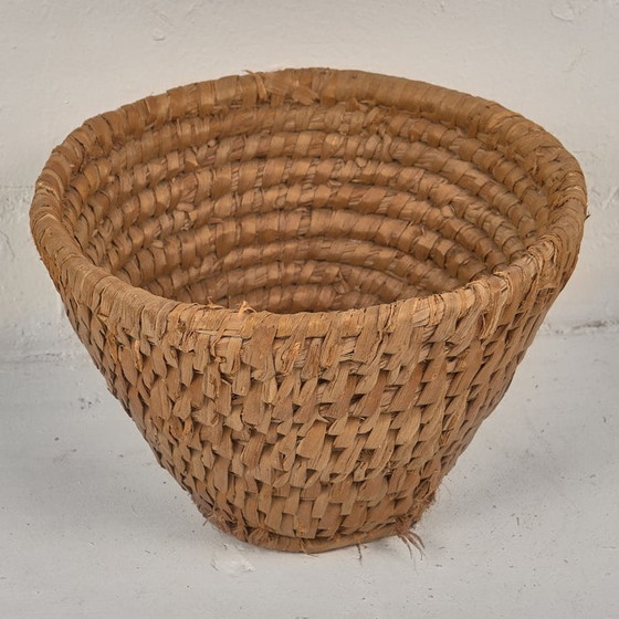 Antique wicker basket (c.1930), Decorative Objects, Brown (photo 12 of 12)