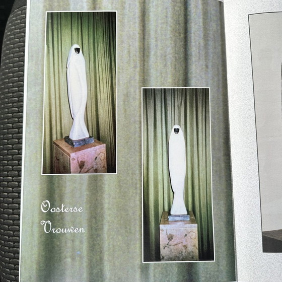 Image 1 of Scultura in marmo di Paul Simons, anni '80