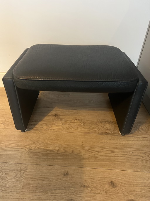 De Sede Ds50 Hocker/Ottoman design en cuir de buffle bleu