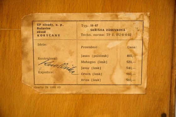 Image 1 of Commode vintage / Coiffeuse, Tchécoslovaquie des années 1960