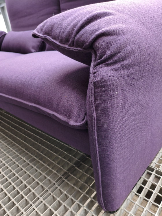 Cassina Maralunga 40 Divano 2,5 Posti Rivestito – Divani 3 posti, Textile, Modern (photo 4 of 6)