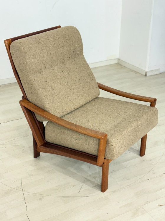 Fauteuil design danois milieu du siècle / Fauteuil en teck / Fauteuil années 1960 / Fauteuil danois en teck / (photo 4 of 9)