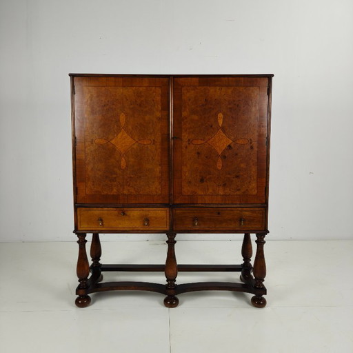 Postschrank aus einem belgischen Pfarrhaus, ca. 1900-1920
