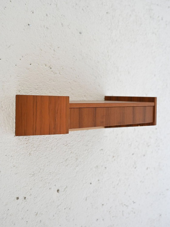 Image 1 of Vintage hangend nachtkastje