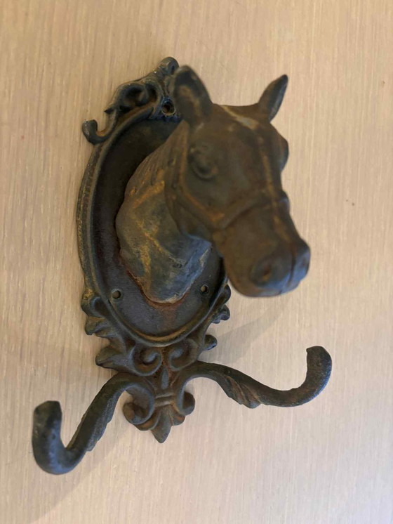 Image 1 of Appendiabiti vintage a forma di testa di cavallo - Decorazione murale rustica equestre