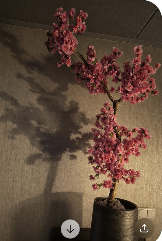 Image 1 of Ramo di fiori artificiali rosa, decorazione realistica