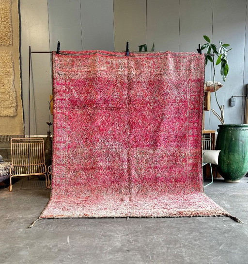 Authentiek roze Marokkaans vintage Boujad Berber wollen tapijt 210x300 cm