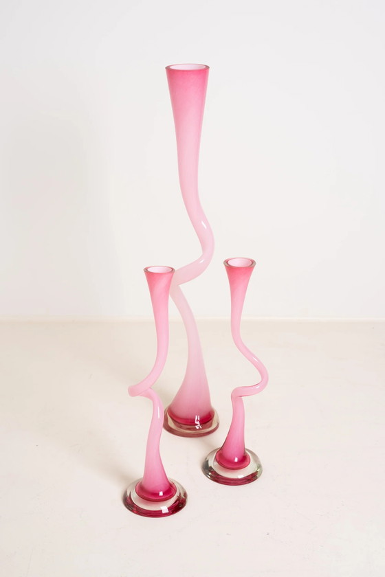 Pink Swirl Glass Vases – Set of 3 – Decorative Objects, Postmodern (photo 2 of 5)