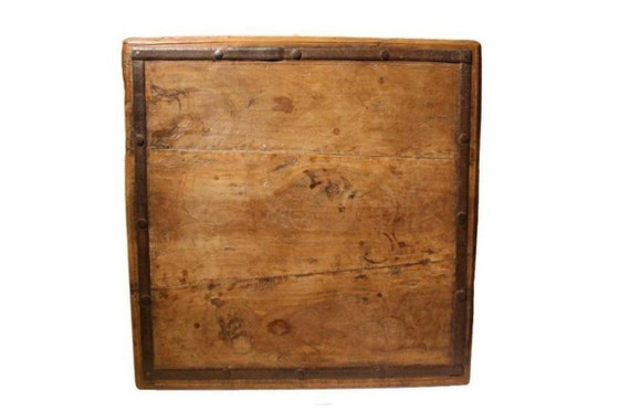 Image 1 of Antique coffee table – Industrial – Antique rustic farmhouse table