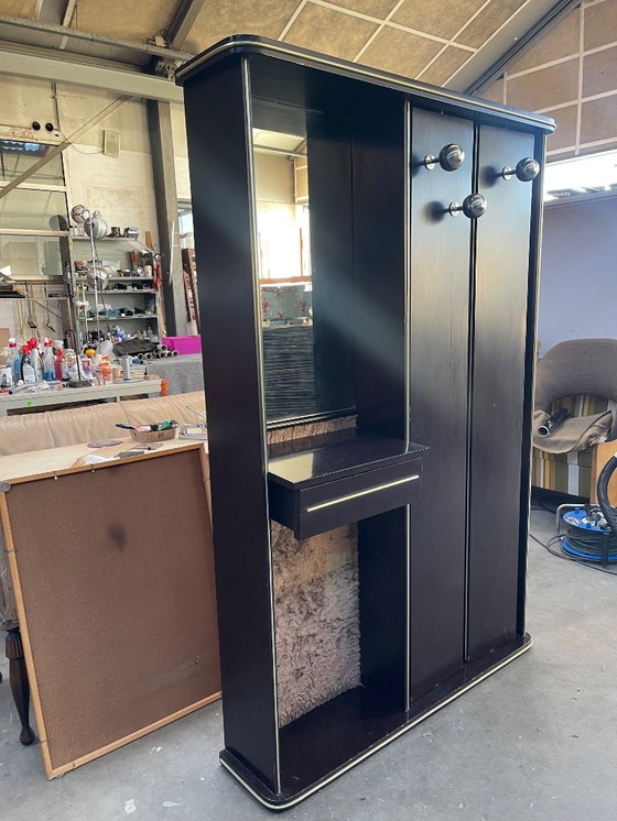 Image 1 of Garderobenschrank im italienischen Mid-Century-Modern-Stil der 1960er Jahre