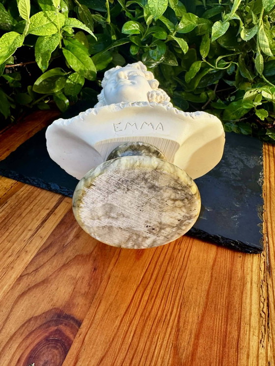 Busto di donna firmato Arnaldo Giannelli datato 1972. – Sculture, Marble, Stone (photo 6 of 11)