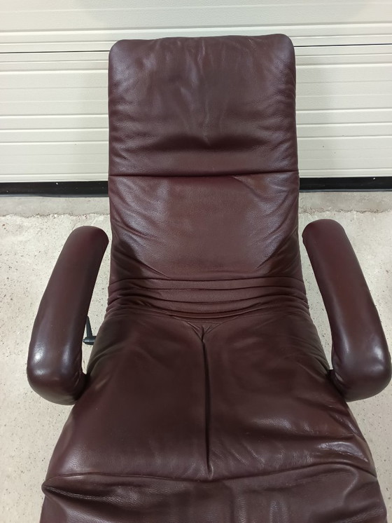 Image 1 of Fauteuil Jori 'Yoga' / Fauteuil pivotant en cuir