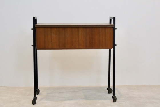 Niederländischer Teak Sammlerschrank und Nähtisch, Aufbewahrungsschrank, Holz, Metall, Schwarz, Vintage (Foto 2 von 13)