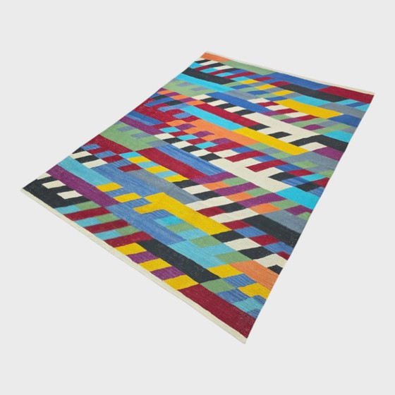 Handgeweven wollen wandtapijt van Bridget Riley Nataraja | Op Art | Wol op katoen | 96,4 × 68,9 inch (photo 3 of 9)